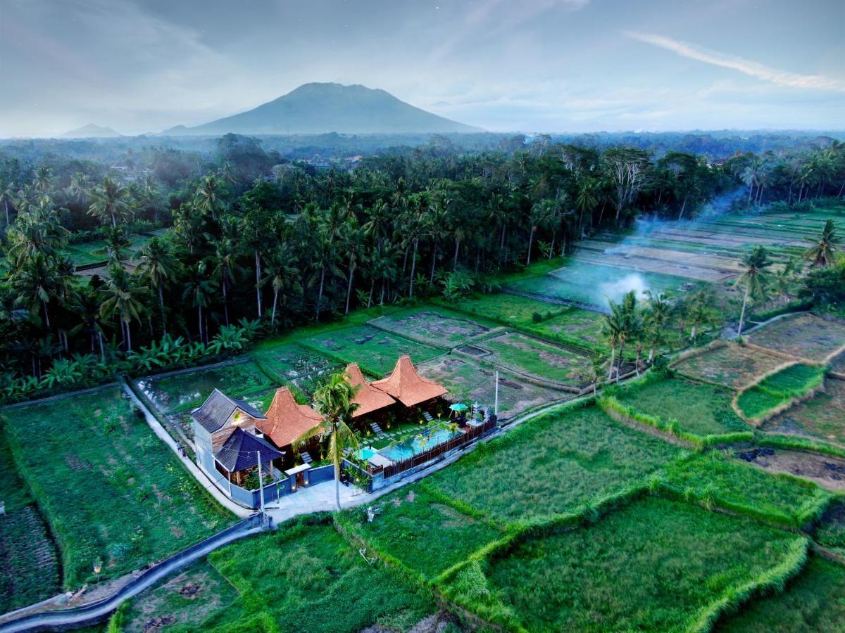 Galang Hari Villa Ubud Exterior foto